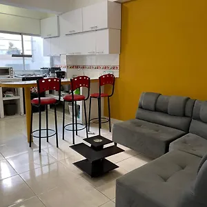  Apartamento Cerca A La Candelaria Y Hospitales Principales De Colombia